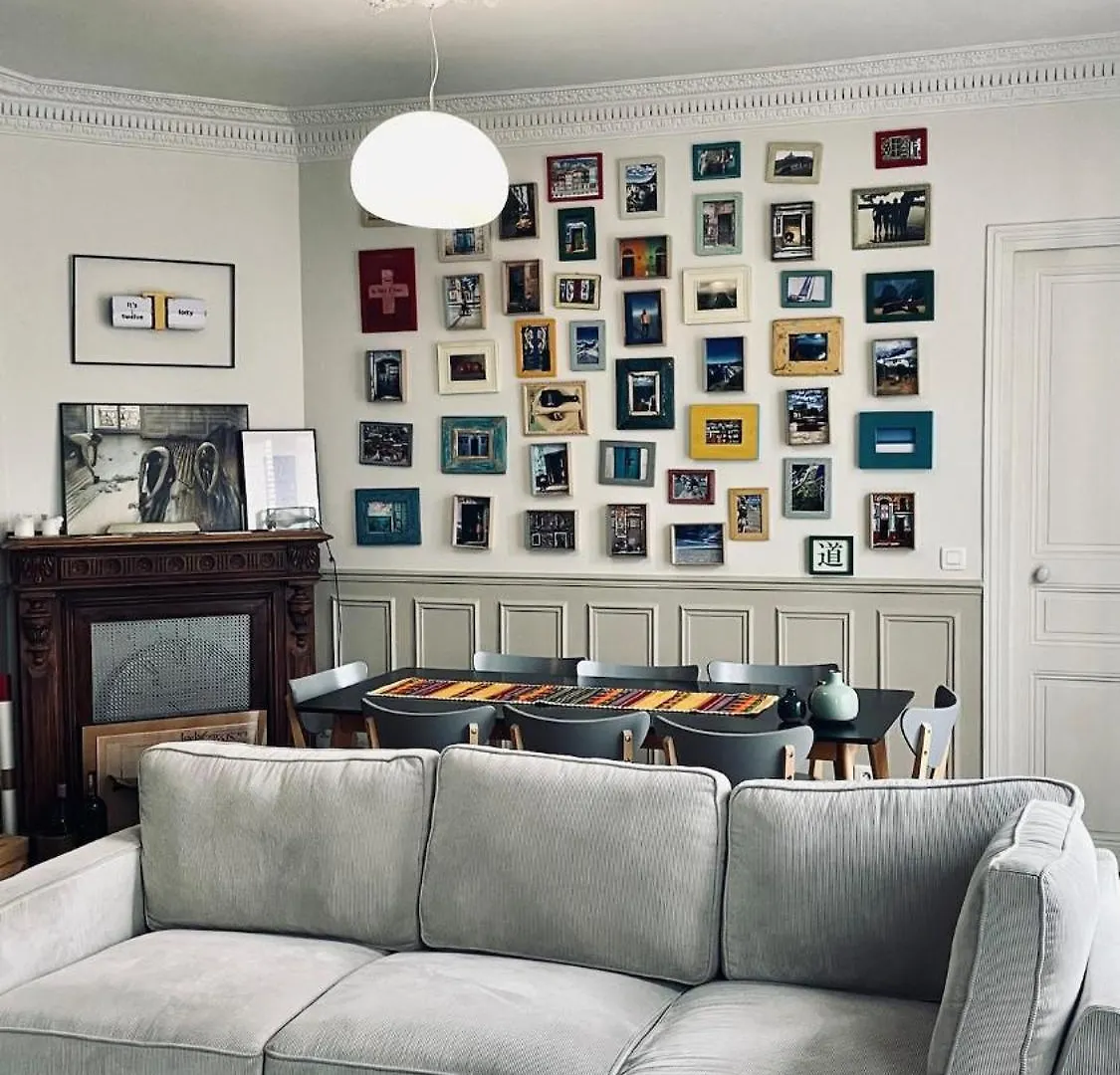 Stylish Parisian Montmartre 2Br Apartment